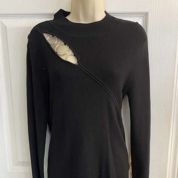 Black Sweater with Key Hole Silver Circles - Picture 1 of 5